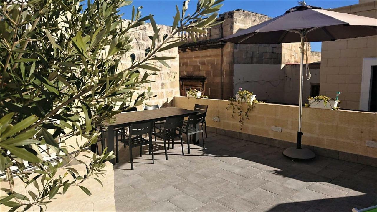 Вилла 16 Lettings - Charming Character House Биргу Экстерьер фото