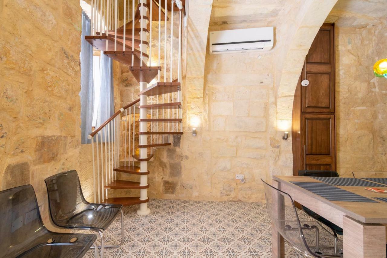 Вилла 16 Lettings - Charming Character House Биргу Экстерьер фото