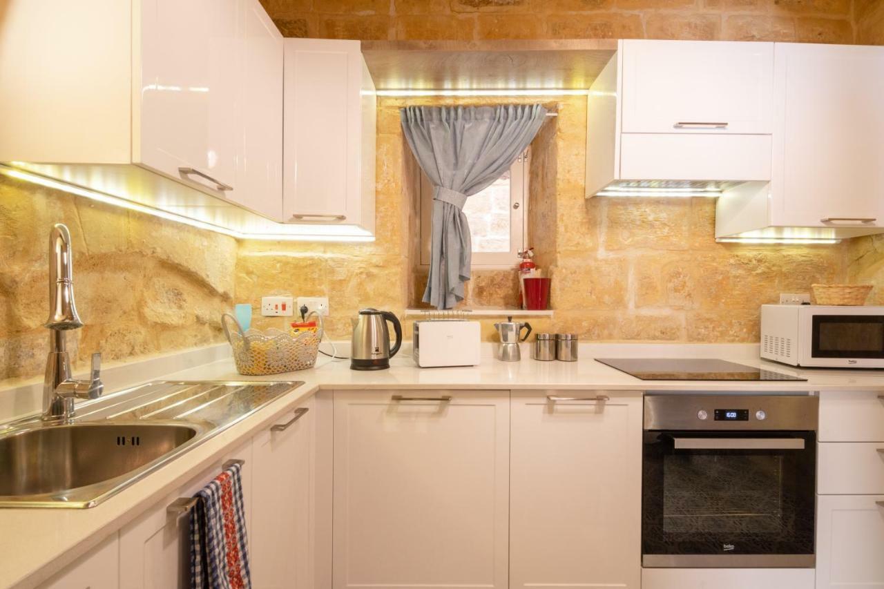 Вилла 16 Lettings - Charming Character House Биргу Экстерьер фото