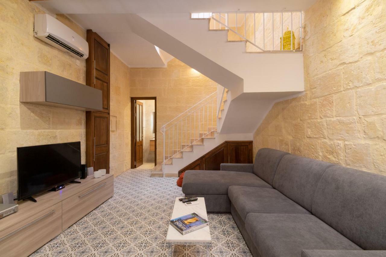 Вилла 16 Lettings - Charming Character House Биргу Экстерьер фото