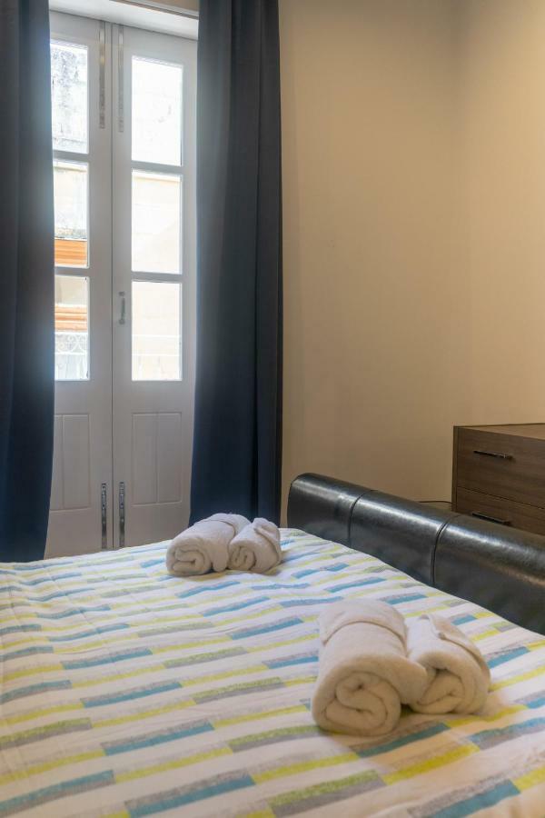 Вилла 16 Lettings - Charming Character House Биргу Экстерьер фото